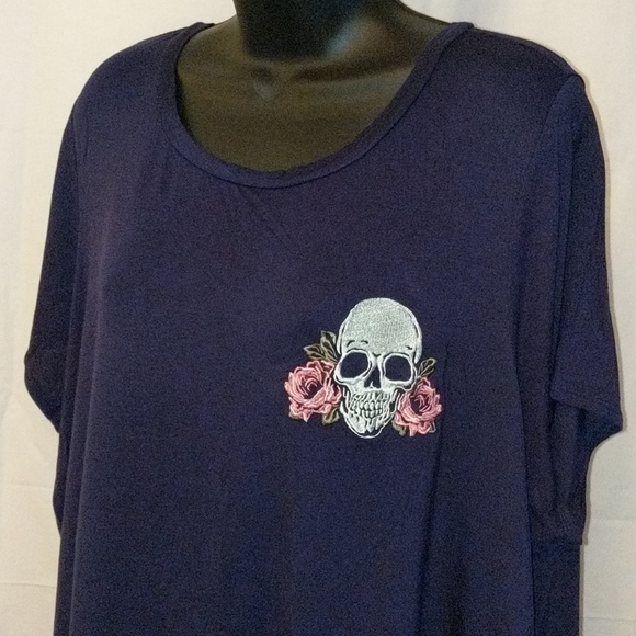 torrid Other - Torrid Sleep Purple Embroidered Skull Top Sz 1